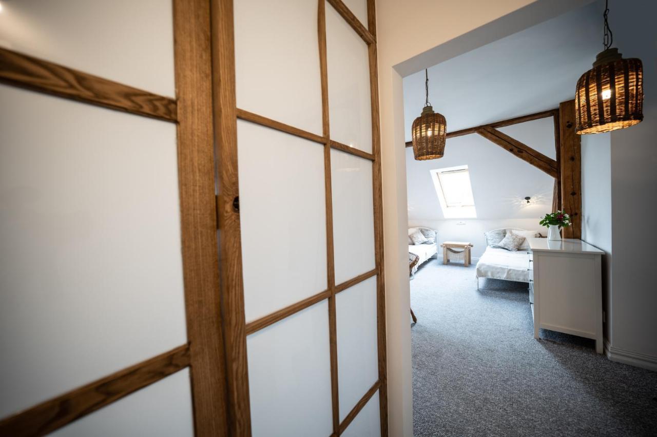 Mily Mlyn Appartement Lubrza  Buitenkant foto