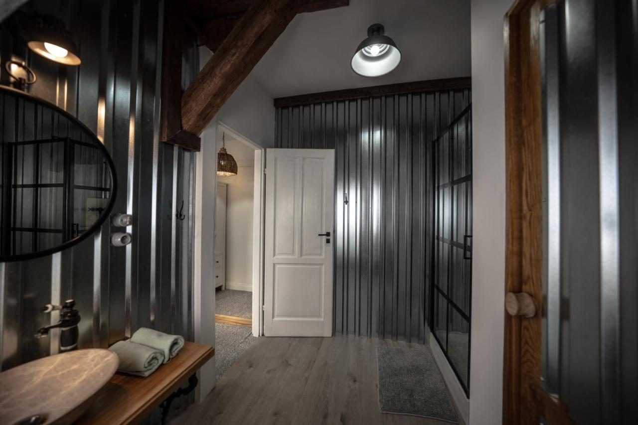 Mily Mlyn Appartement Lubrza  Buitenkant foto